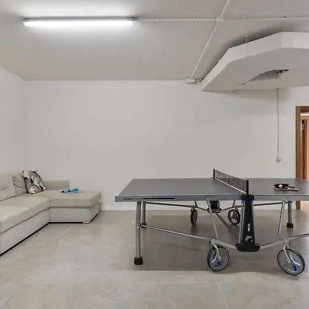 Almadies Tauro By Villagrancanaria